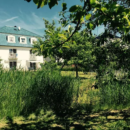 Апартаменты Strandvilla Direkt Am